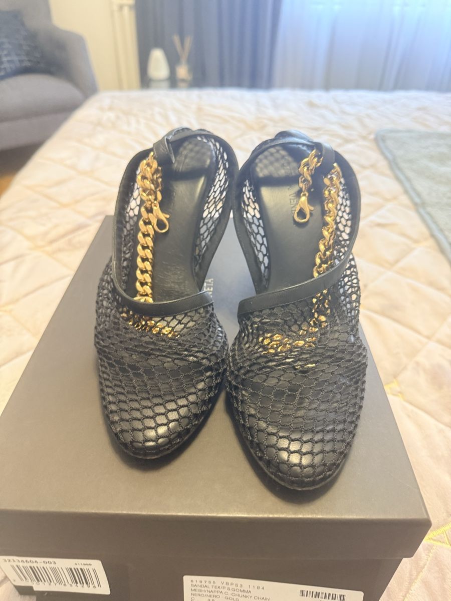 Bottega Veneta Damenschuhe: Bottega Venetta Mesh Chain Leather ankle strap sandals – Neu (gemäss Beschreibung) aus Genève von iri_f78b