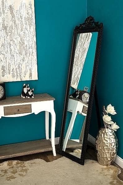 Specchi: Barocker Standspiegel mit Ornamenten "Xarpul", schwarz – Nuovo e nell'imballaggio originale da Flawil venduto da vivalacasa