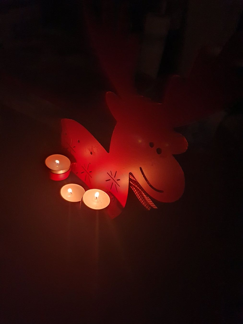 Tutte le decorazioni: Windlicht Hirschform rot – Usato da Zürich venduto da loosebone 3