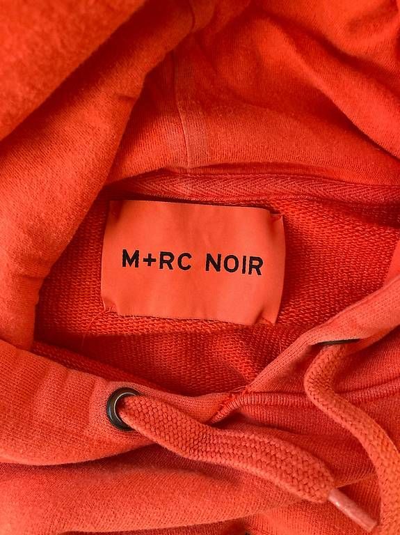 Maglioni & Felpe: Hoodie MR+C Noir – Usato da Clarens venduto da gil_5mbg 1