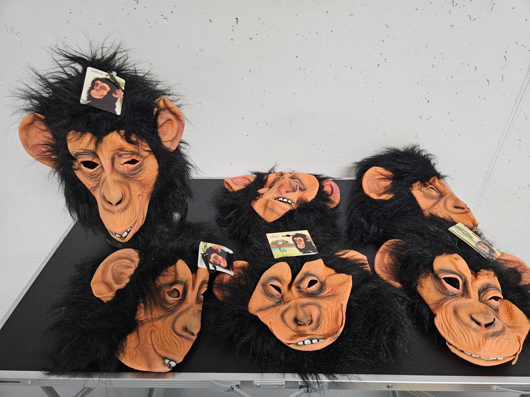 Masken: Neu - Maske - Affe (6Stk) – Neu und originalverpackt aus Dagmersellen von J_RP_Dagmersellen