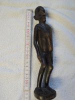 Afrikanische Kunstschnitzerei saubere Verarbeitung Twint ok
