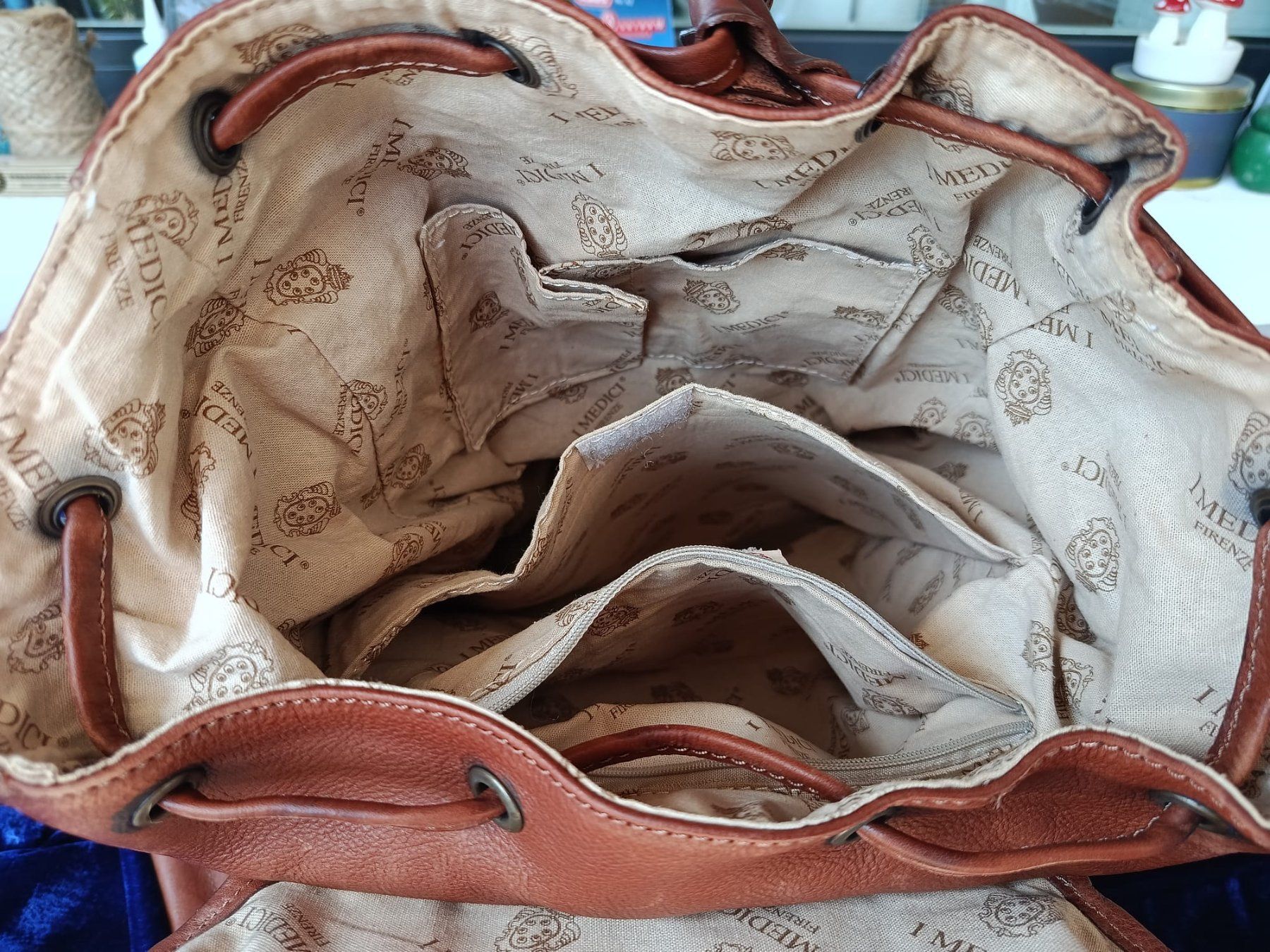 Zaini: Rucksack I Medici Firenze – Usato da Au SG venduto da Hoffnungsstreifen 1
