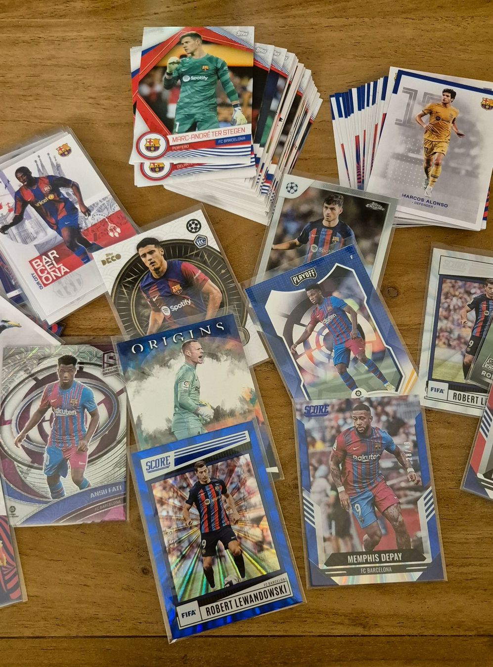 Topps Carte collezionabili: 104 Barcelona Karten - mit Numberd + Inserts Topps & Panini – Nuovo (secondo la descrizione) da Burg AG venduto da Danoe 2