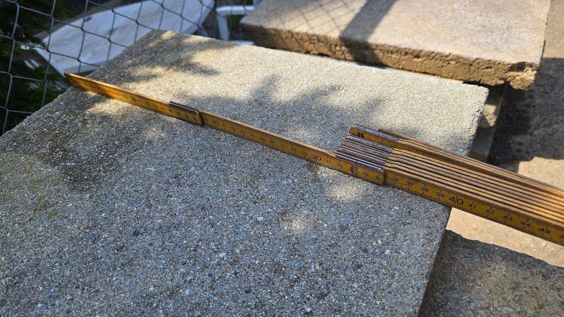 Revêtements de sol: Gartenplatten Beton 40 / 60 cm – D'occasion à Suhr par Jensdetlef 2