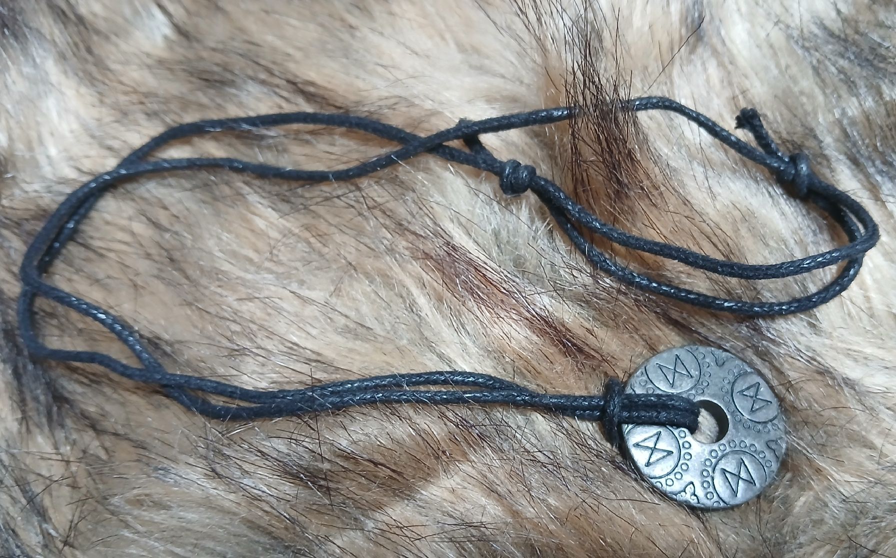 Ciondoli: Collier avec pendentif Celte - Viking – Nuovo (secondo la descrizione) da Sciernes-d'Albeuve venduto da Dojo004 3
