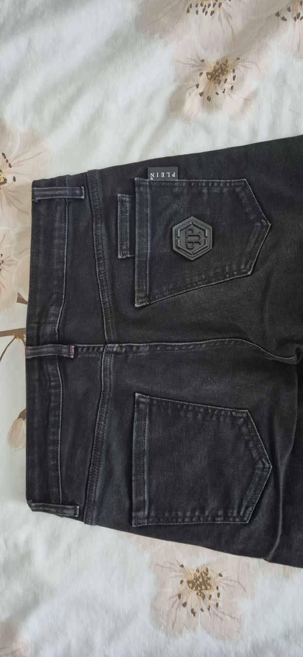 Philipp Plein Jeans: Philipp Plein Gr46 – Nuovo (secondo la descrizione) da Frauenfeld venduto da ROY33 3