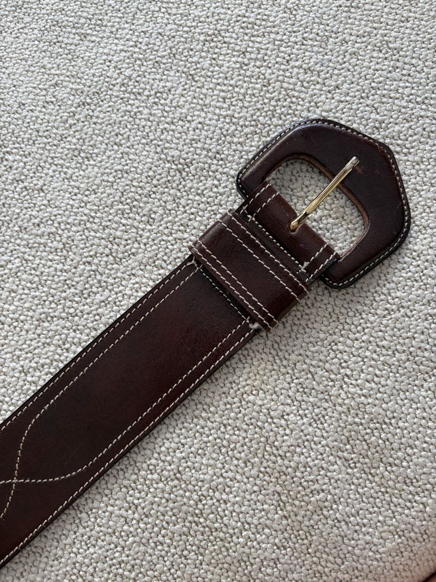 Cinture: Brown leather belt  – Usato da Zürich venduto da dor_9l9g 4