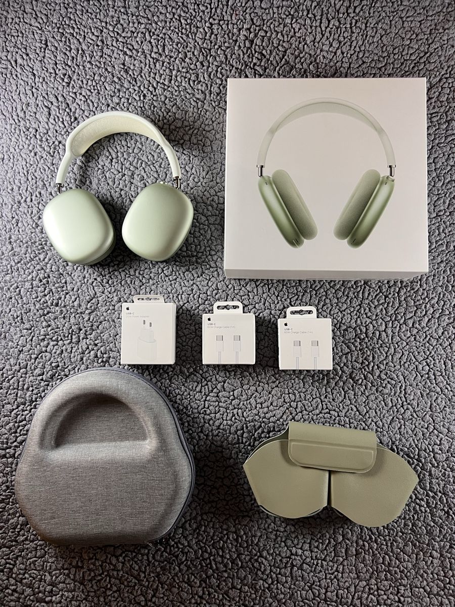 Apple Kopfhörer: Apple AirPods Max + 1PowerAdapter + 2 Charge câble – Gebraucht aus Boudry von Francis_co 1