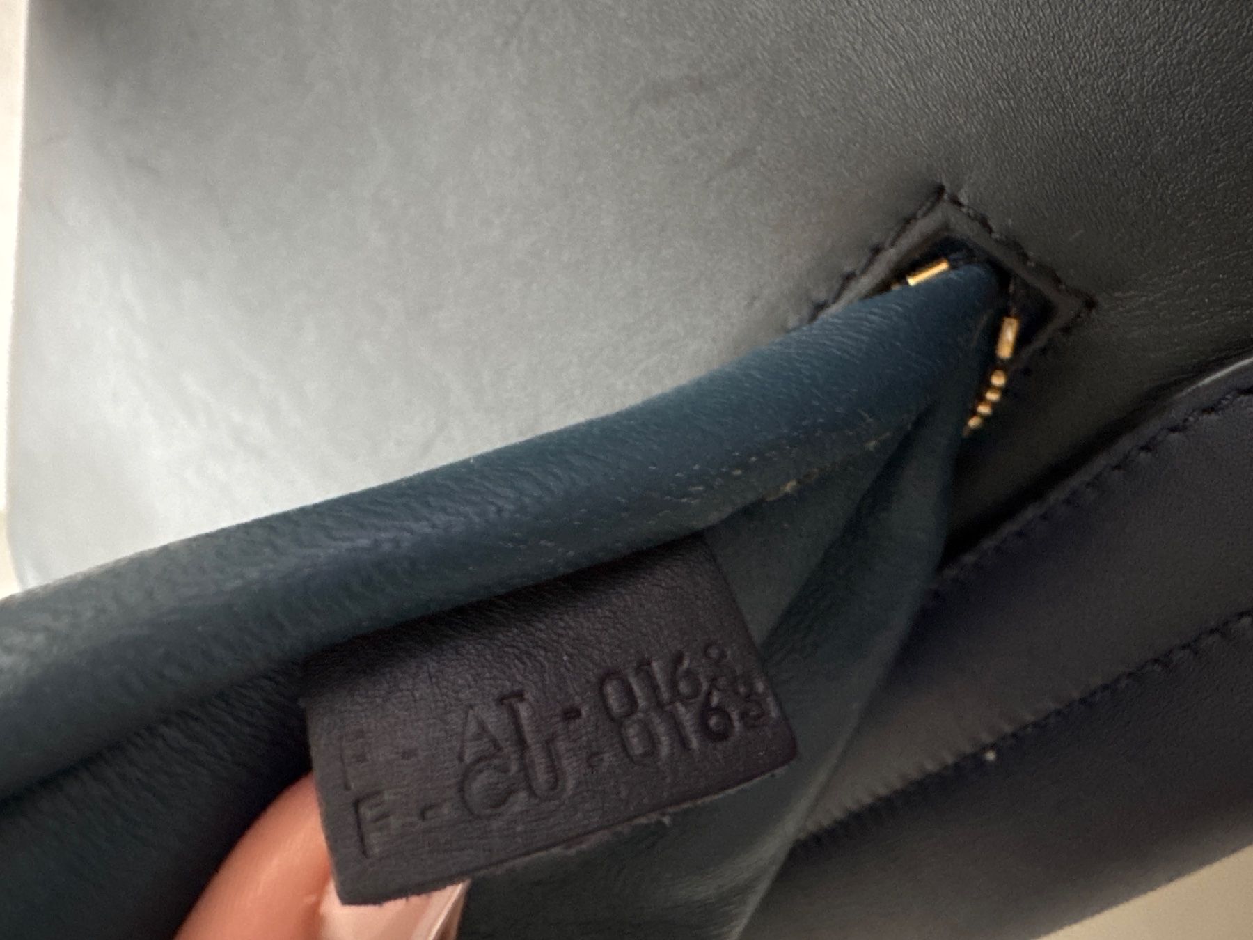 Celine Altro in  Abbigliamento & Accessori: Authentic Céline Trapèze Large – Usato da Thônex venduto da Mariamarte 9