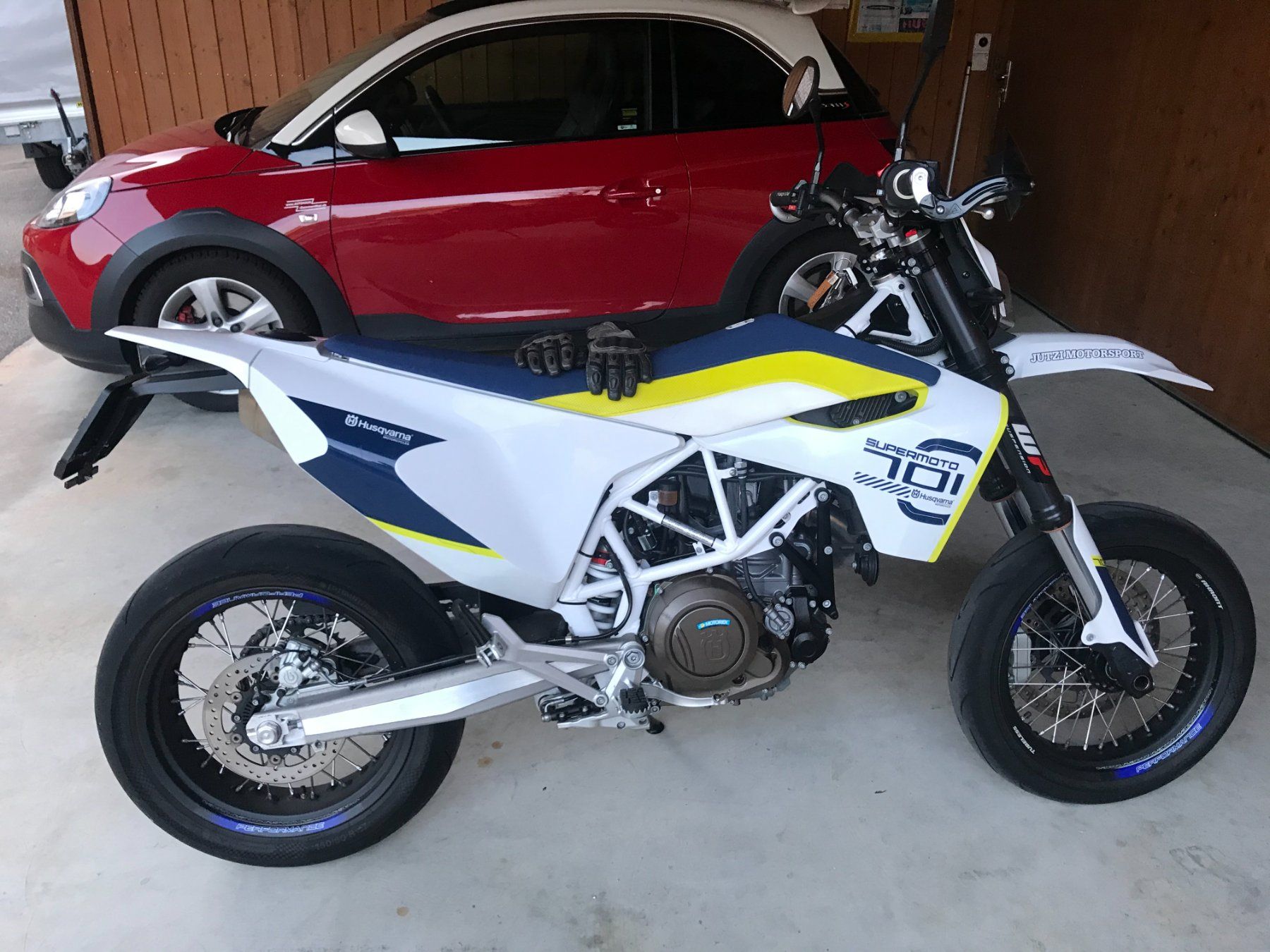 Husqvarna Strada: Husqvarna 701 Supermoto – Usato da Sumiswald venduto da sar_bqh7 1