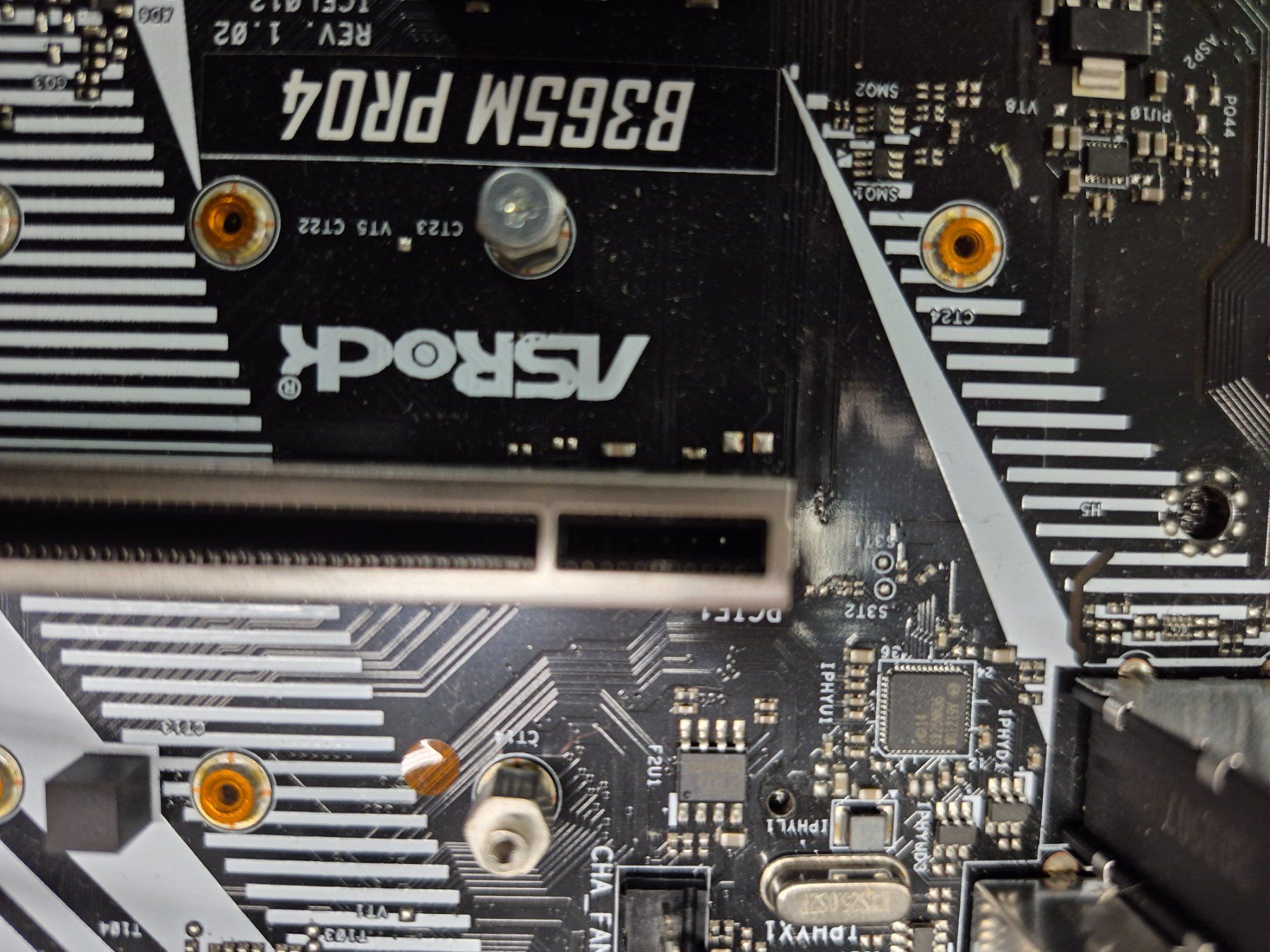 Asrock Mainboards: ASRock B365M PRO4 16 GB SSD inkl. Intel i5-8500 – Neu (gemäss Beschreibung) aus Berikon von It354 6