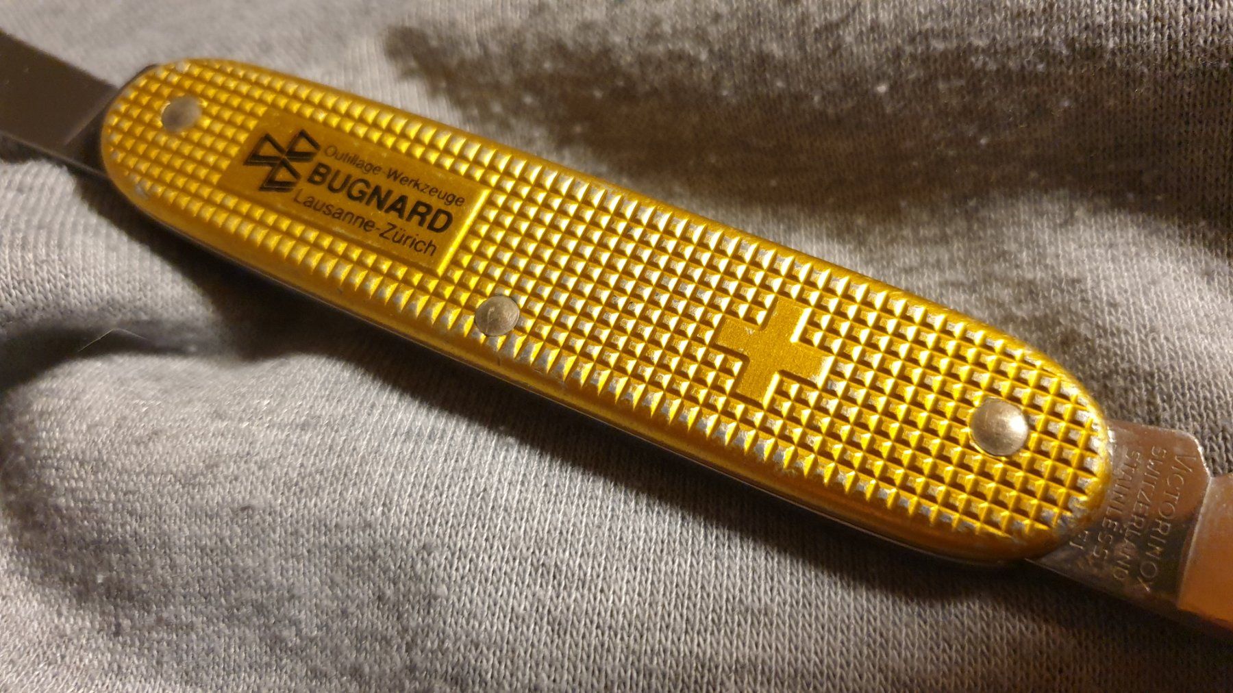 Victorinox Coltelli tascabile: Outillage Bugnard Jaune OC Prunner Victorinox Sackmesser – Usato da Val D Illiez venduto da SnowRoof 5