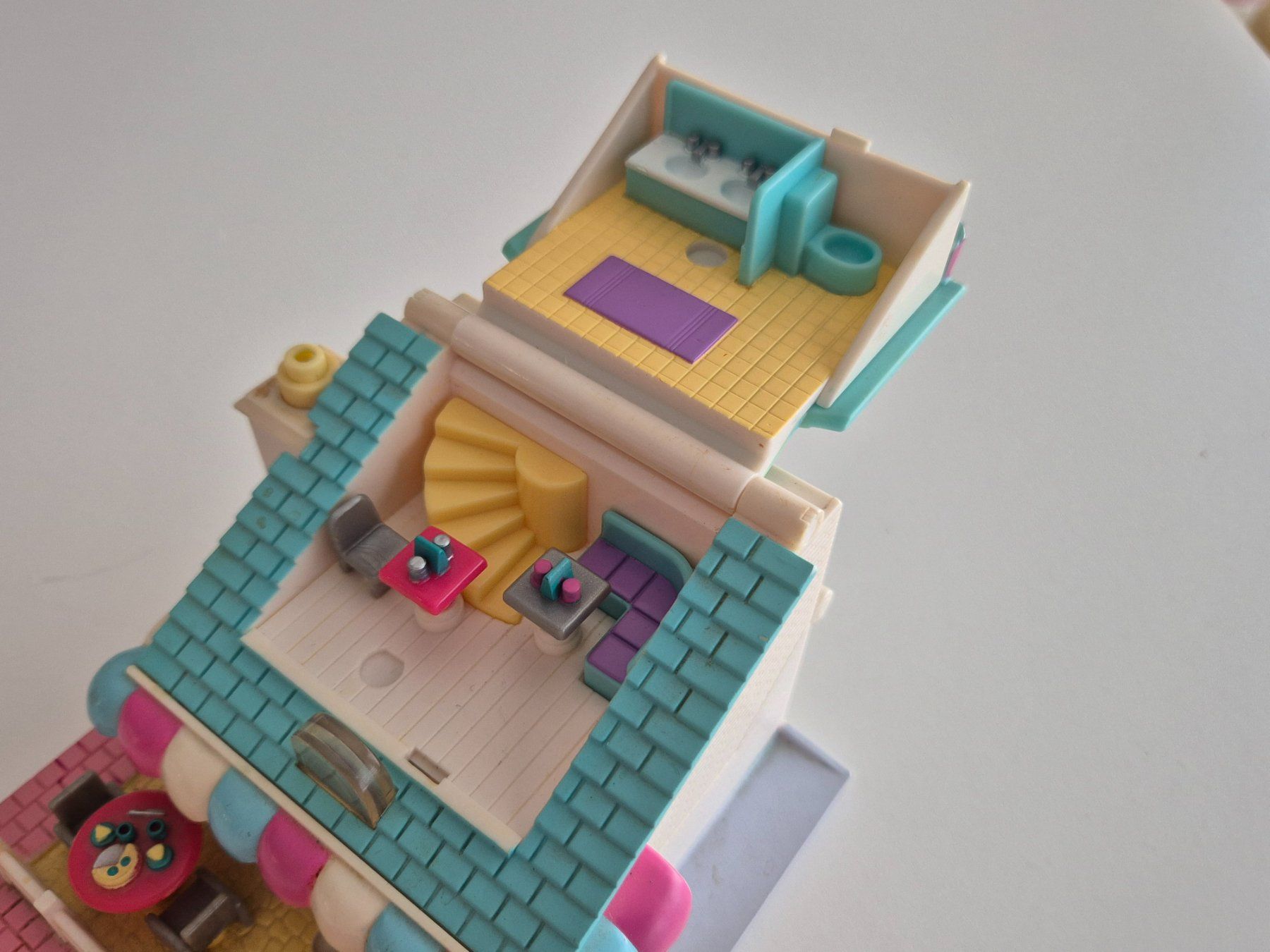 Polly Pocket Bambole: Polly Pocket Pizzeria / Restaurant – Usato da Zürich venduto da pau_y8mv 1