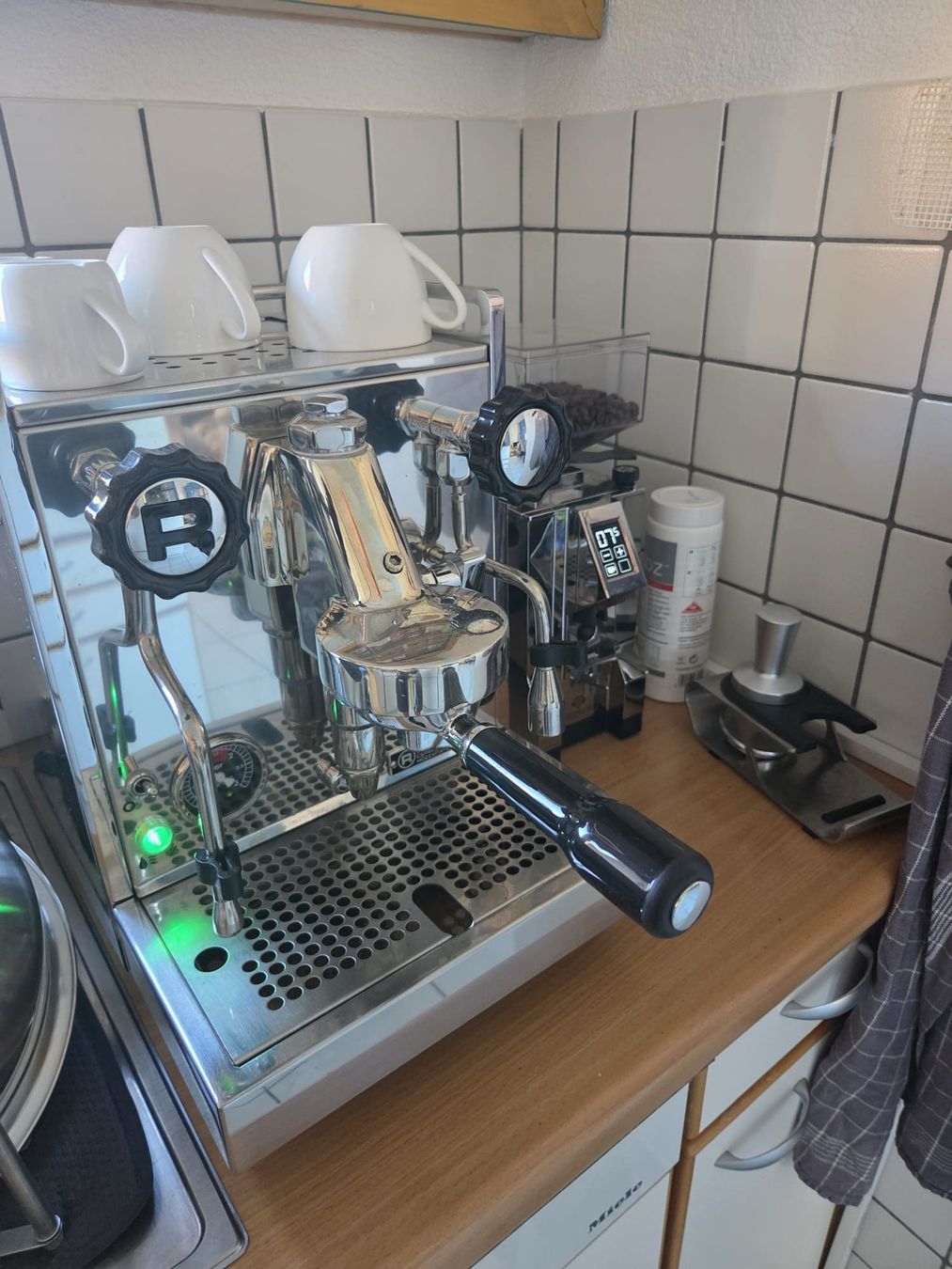 Rocket Macchine per caffè & Macchine per espresso: Rocket Espressomaschine ink. Kaffemühle – Usato da Walzenhausen venduto da dom1995wy