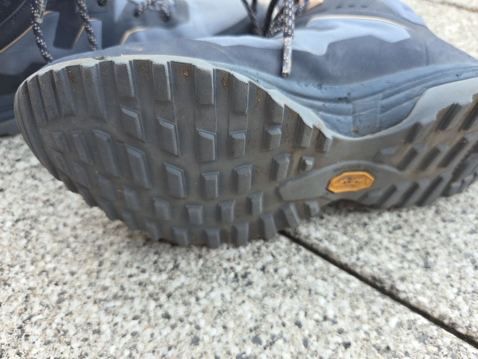 46 Nord Scarpe da donna: 46Nord Wanderschuhe Gr. 38 – Usato da Rüschlikon venduto da rene977 3