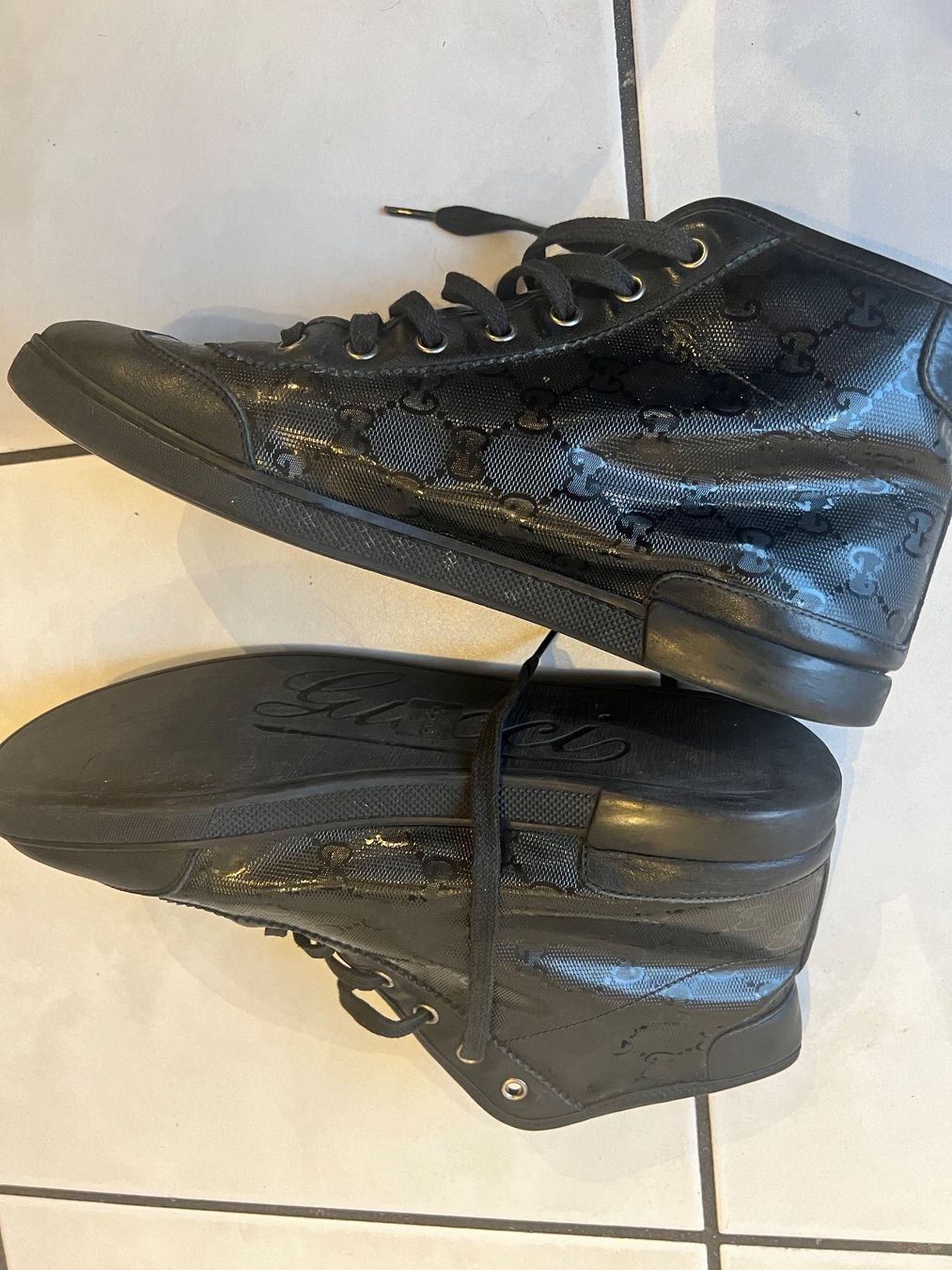 Gucci Chaussures femmes: Basket Gucci noir – D'occasion à Monthey par Joseph-29 4