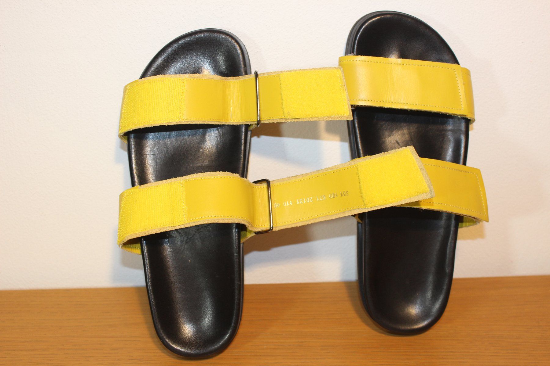 Scarpe da donna: Damen-Pantoletten, Gr.40 – Usato da Basel venduto da Mila_Graf 1