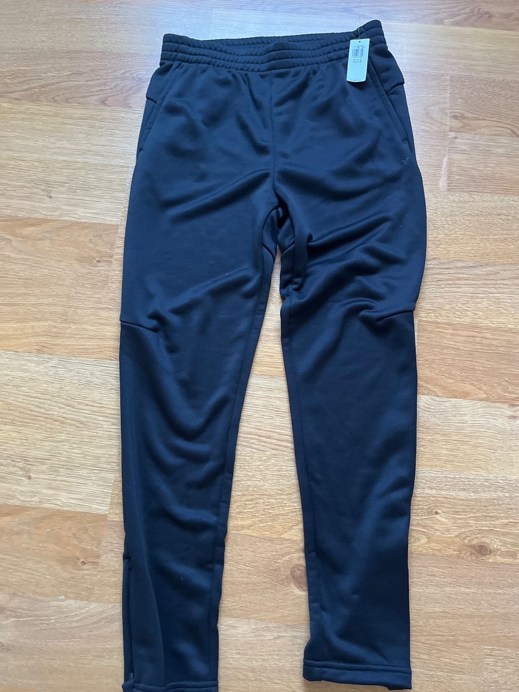 Adidas Lotti & Set di vestiti: Ensemble (Adidas et Old Navy) – Nuovo e nell'imballaggio originale da Genève venduto da fyshbird 5