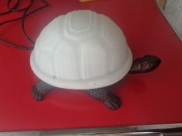 Lampada a forma di tartaruga decorativa bianca-marrone