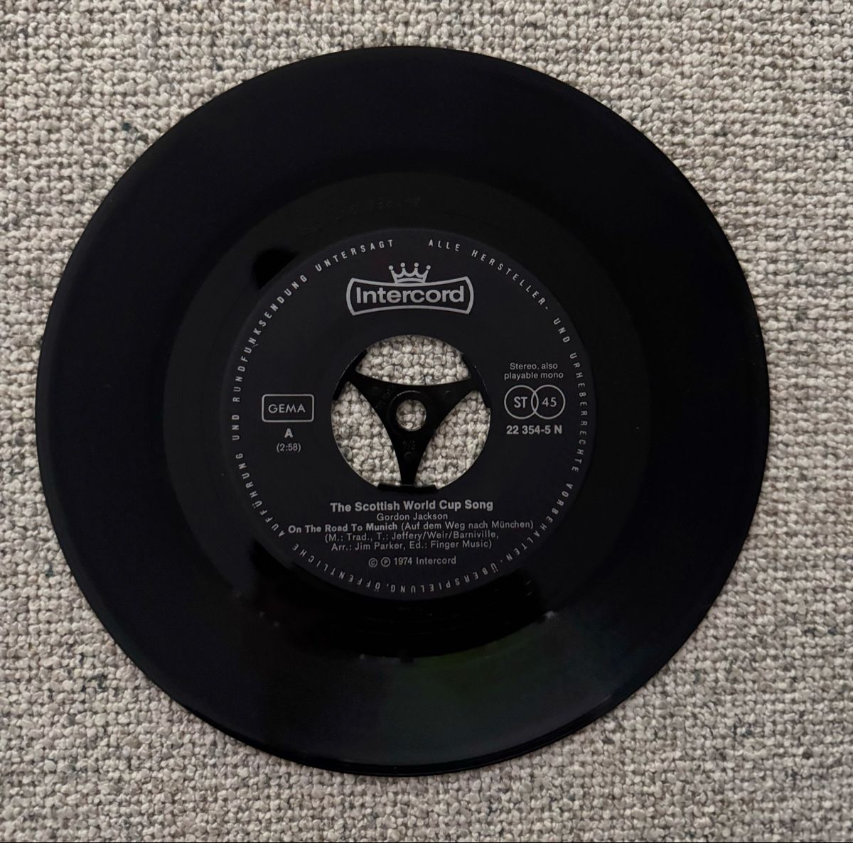Dischi in vinile: Gordon Jackson -  The Scottish World Cup Song - 7" Single – Usato da Rorbas venduto da BlackstarRecords 1