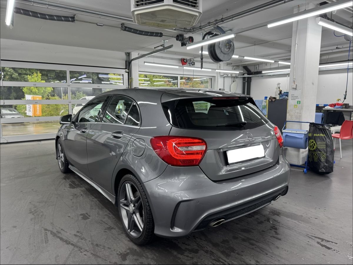 Mercedes-Benz Automobili: Mercedes A200 – Usato da Niederweningen venduto da strikerds 4