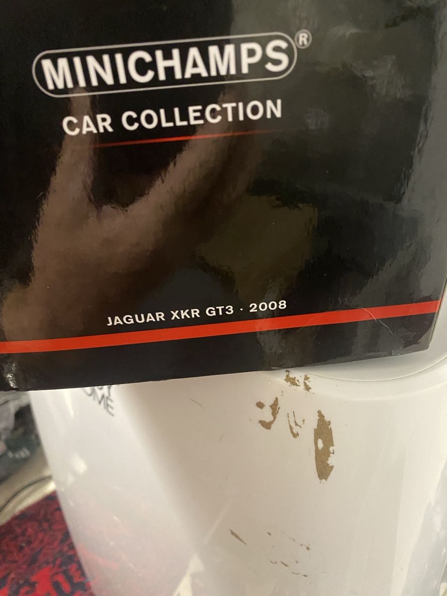 Jaguar Modellini d'auto: Model Auto 1:18 Jaguar Neu – Usato da Bischofszell venduto da Diamond1 1