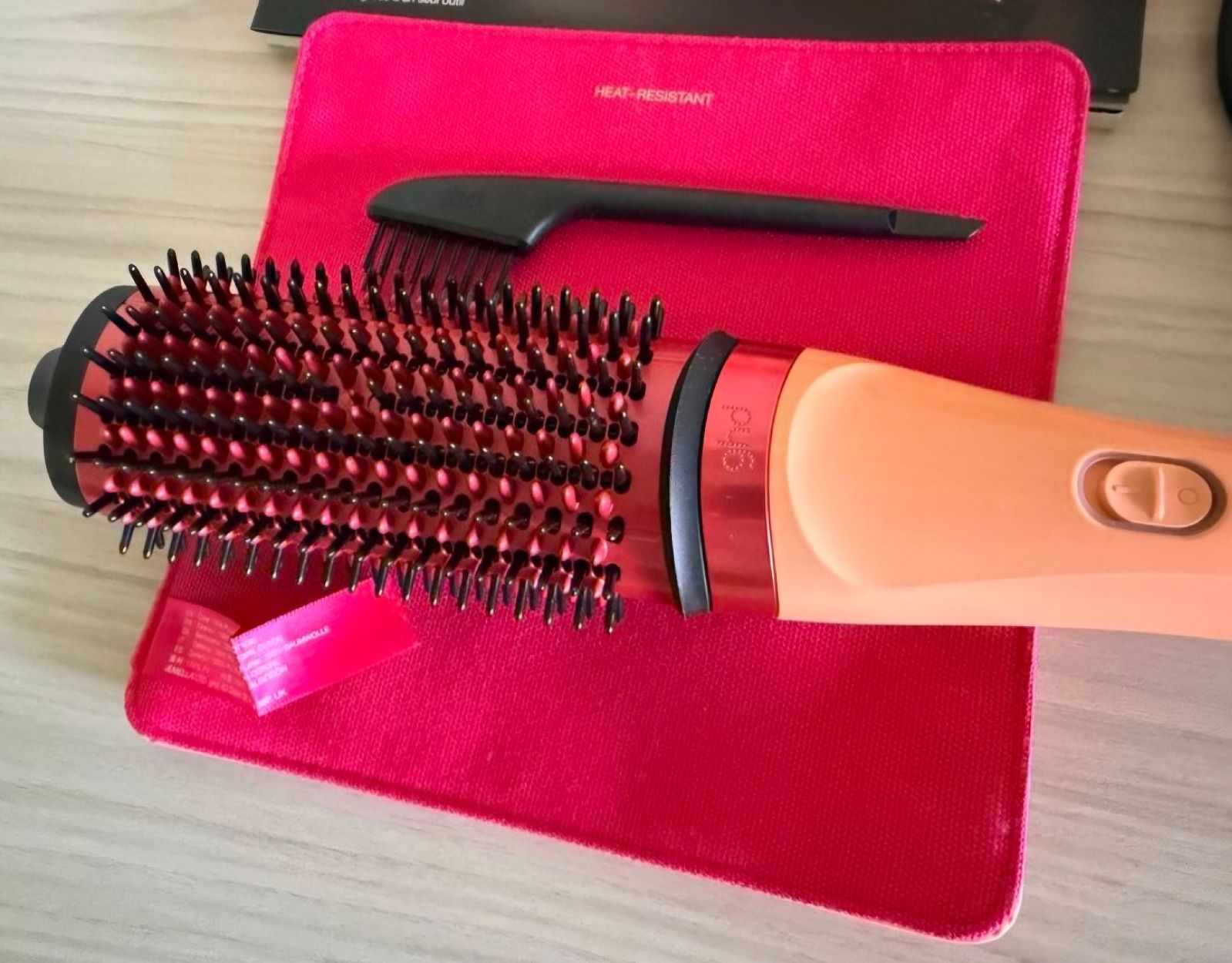 GHD Föhn: GHD Blowdry 2in1 sunkissed  – Neu (gemäss Beschreibung) aus Sargans von Chicco051 1