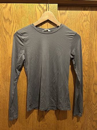 graues Longsleeve