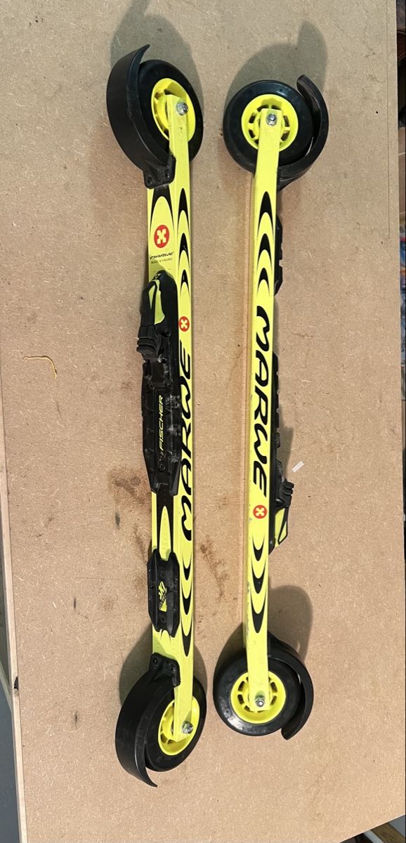 Sci: Marwe Rollski 610A Us0 mit Fischer Bindung – Usato da Zuoz venduto da Grialetsch22