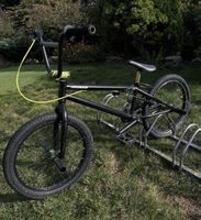 BMX SPECIALIZED NOIR