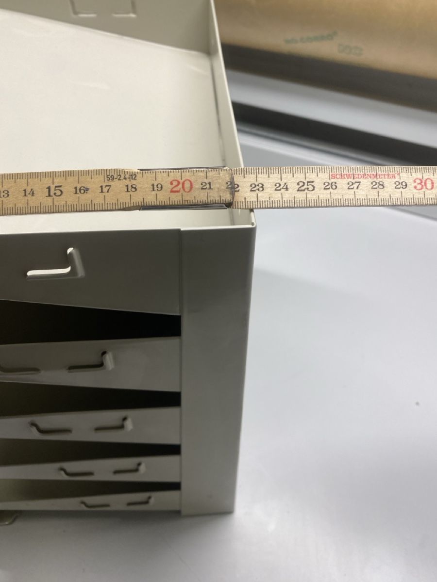 Sistemi di archiviazione: Vintage Papierablage ab 1.- – Usato da Wabern venduto da HK-Design 2