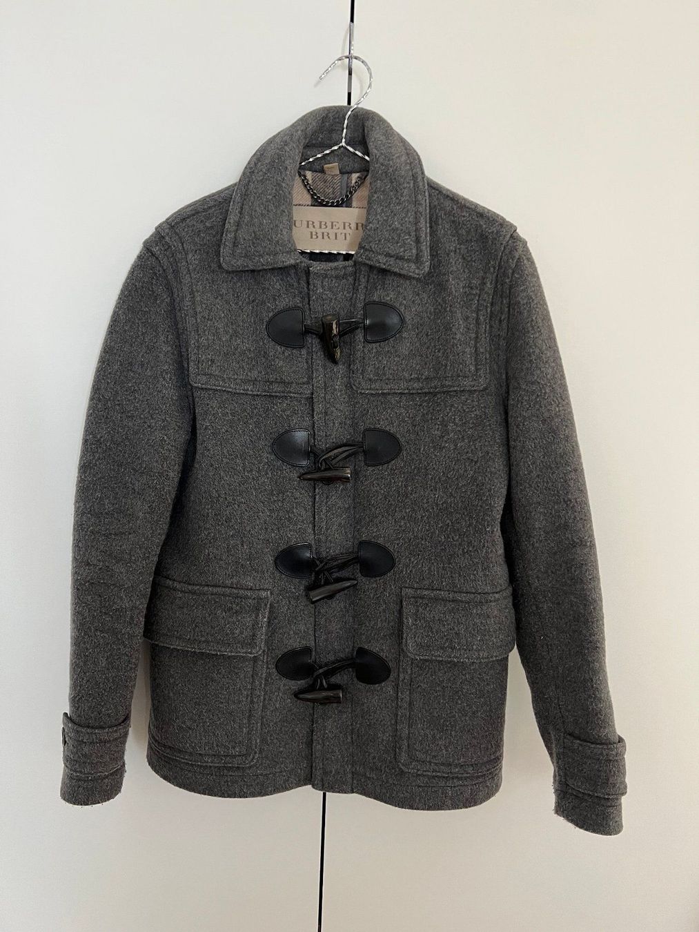 Burberry Cappotti: Manteau BURBERRY gris – Usato da La conversion venduto da Repio