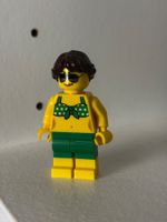 Lego figurine beachgoer Figur