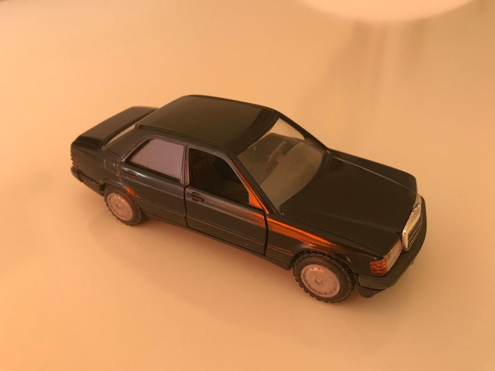 Cursor Modell 1/35 Mercedes Benz 190 Police Rukspolitie #1182 Avec Sa Boite