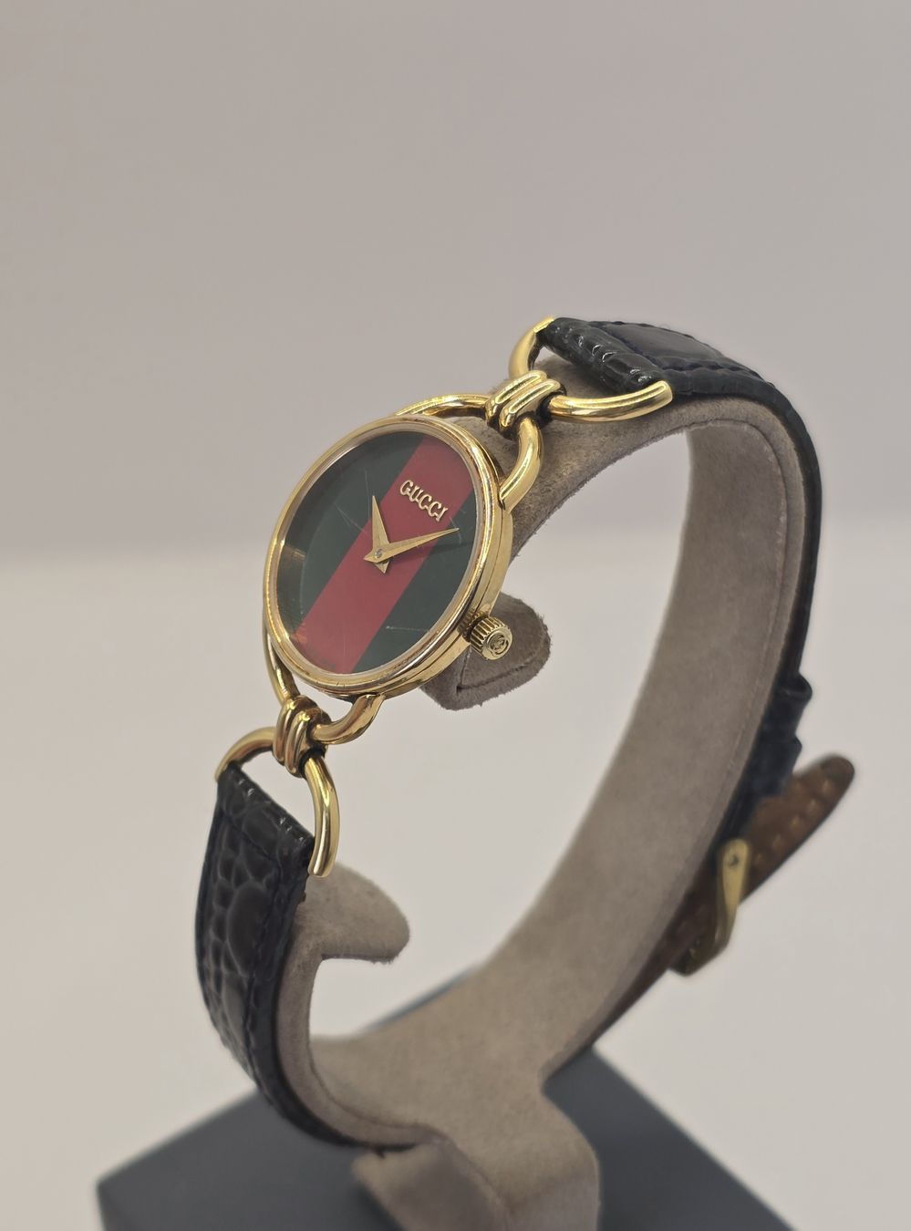 Gucci Uhren: Gucci Classic Ladies 23,1mm – Defekt aus Minusio von AGSuhren 2