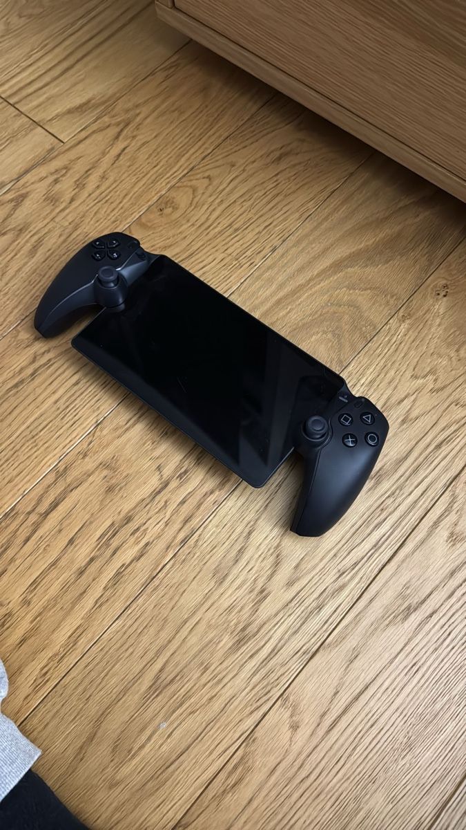 Sony Console: Ps5 Portable – Usato da Bülach venduto da ser_x2bb