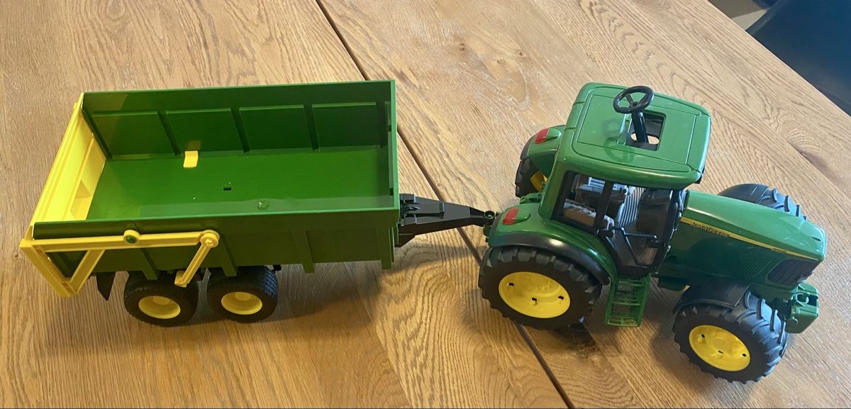 Bruder Giocattoli: John Deere Traktor – Usato da Schlieren venduto da kaj_xvx7