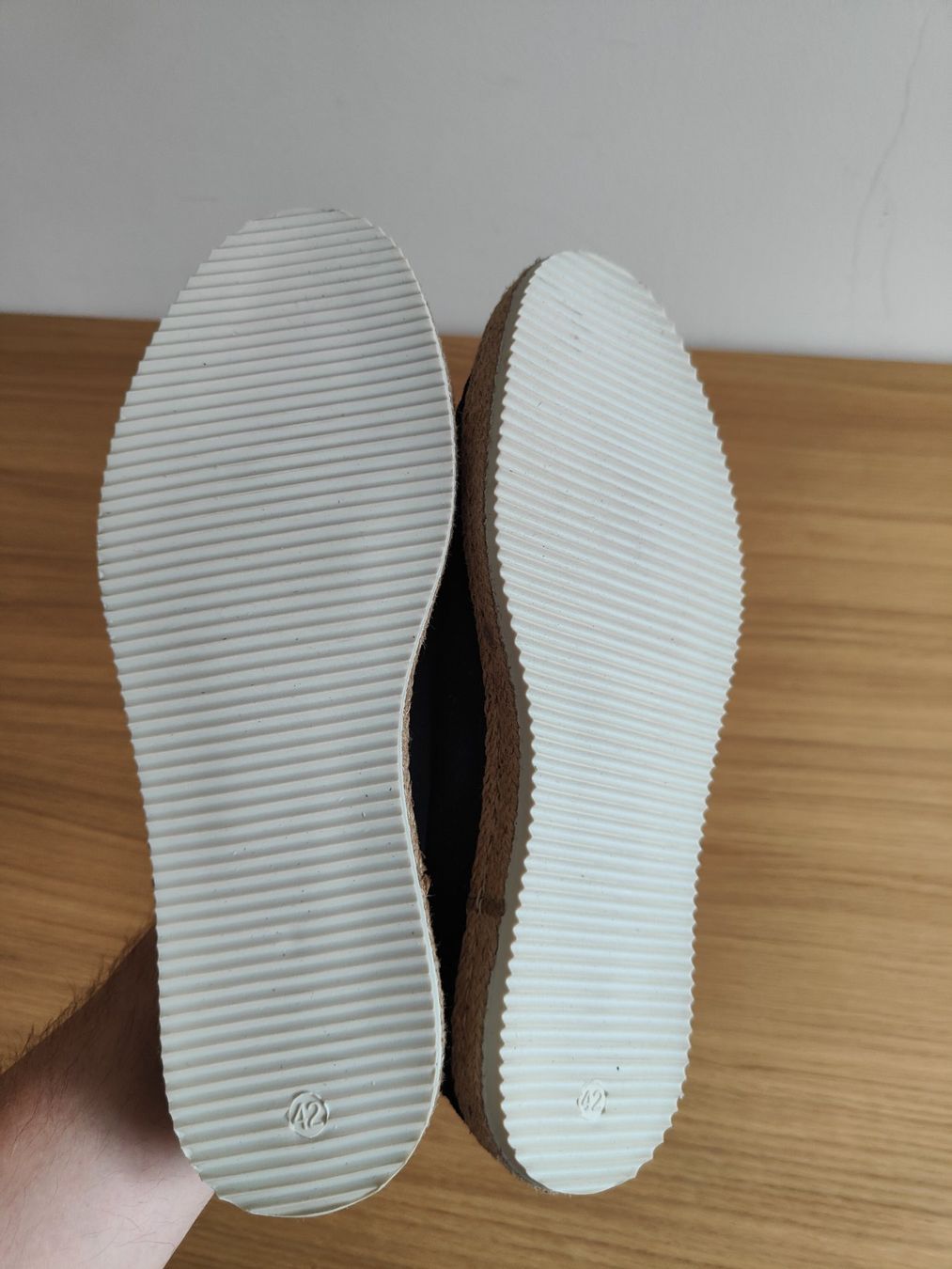 Navyboot Scarpe da uomo: Navyboot, schöne Sommerschuhe, 42, Veloursleder – Usato da Olten venduto da Gegendiekultur 2