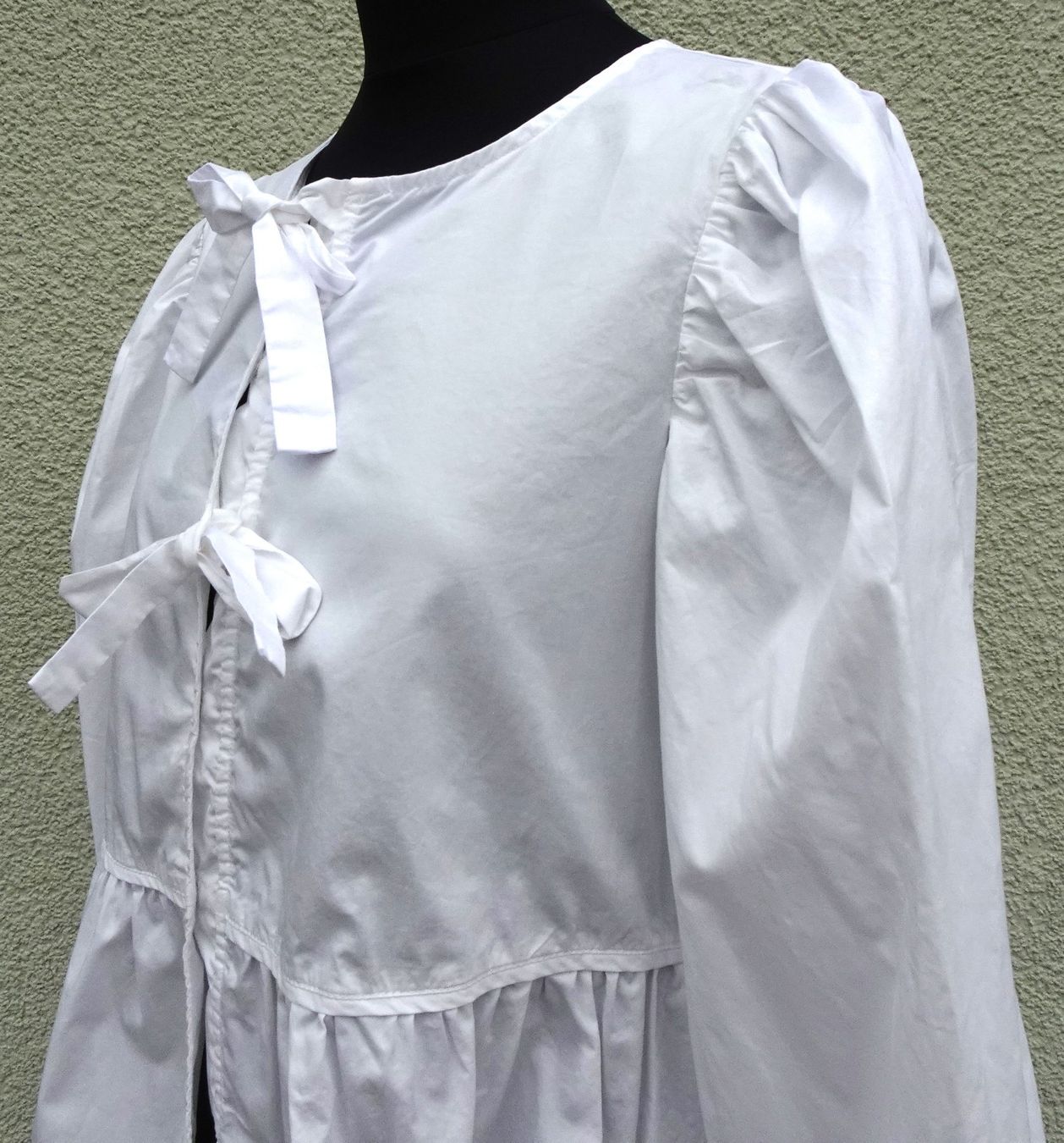 Camicette: Yerse Bluse weiss Schleifen Gr. M 38 – Usato da Winterthur venduto da blumeblau77 7