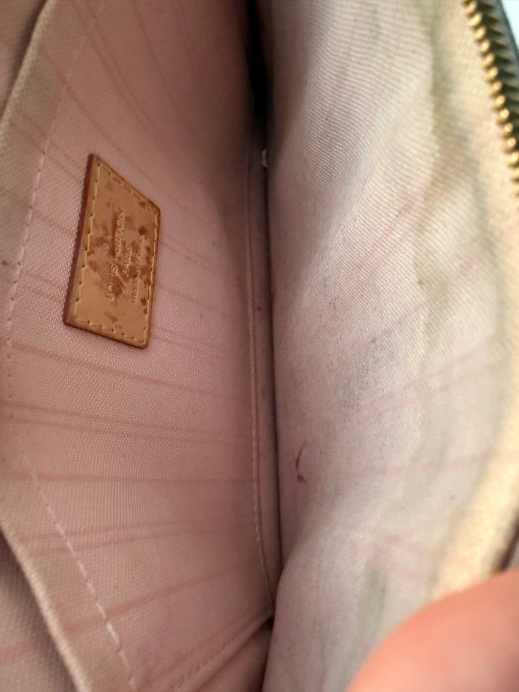 Louis Vuitton Sacs femmes: Louis Vuitton Neverfull Pouch Damier Azur - Authenticated – D'occasion à Chiggiogna par MEMA-INVEST 2
