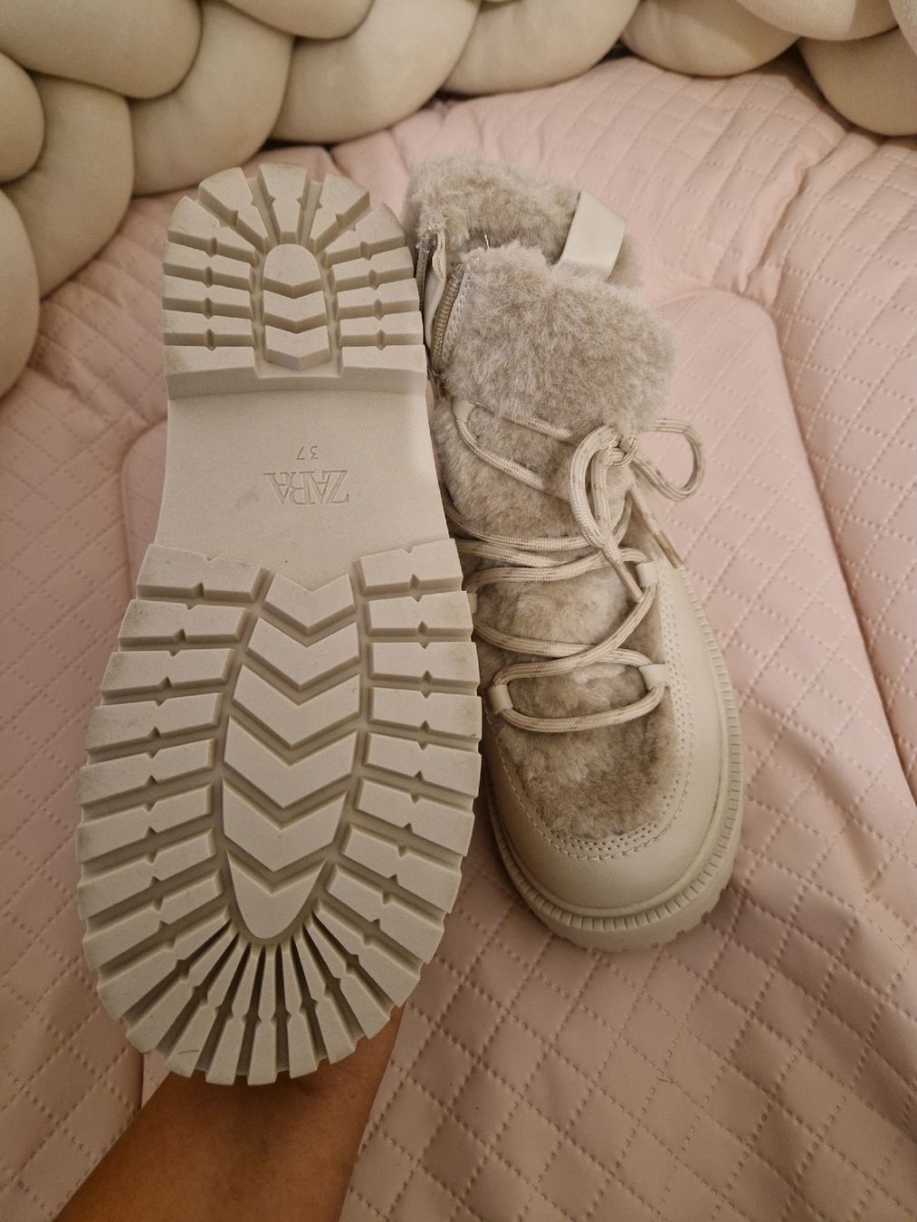 Zara Chaussures femmes: Winter Stiefel von ZARA – Neuf avec emballage d'origine à Dielsdorf par tyaga01 1