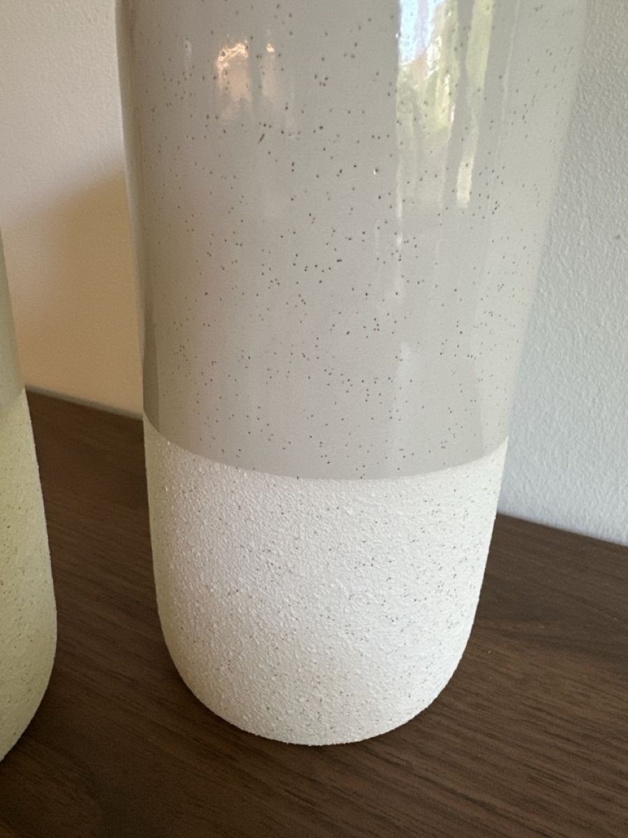 Vasi & Recipienti: 2er Set Vase in grau/weiss  – Usato da Basel venduto da yac_h5js 1