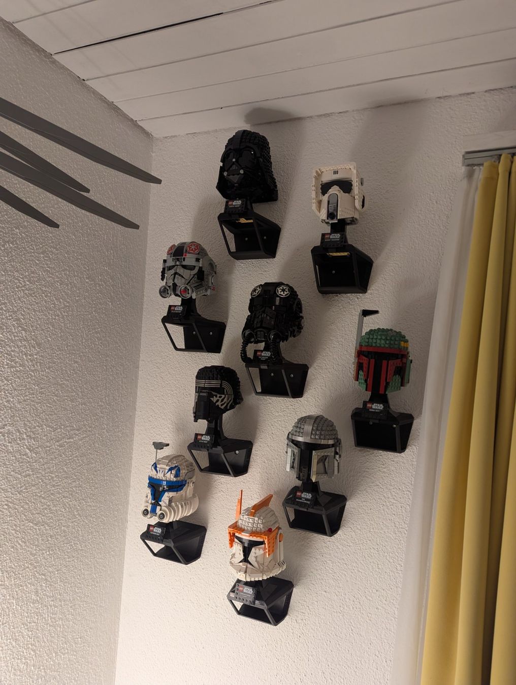 Lego Kit di costruzioni: Lego Star Wars Helm Wandhalterung – Usato da Wanzwil venduto da TinuMeyer