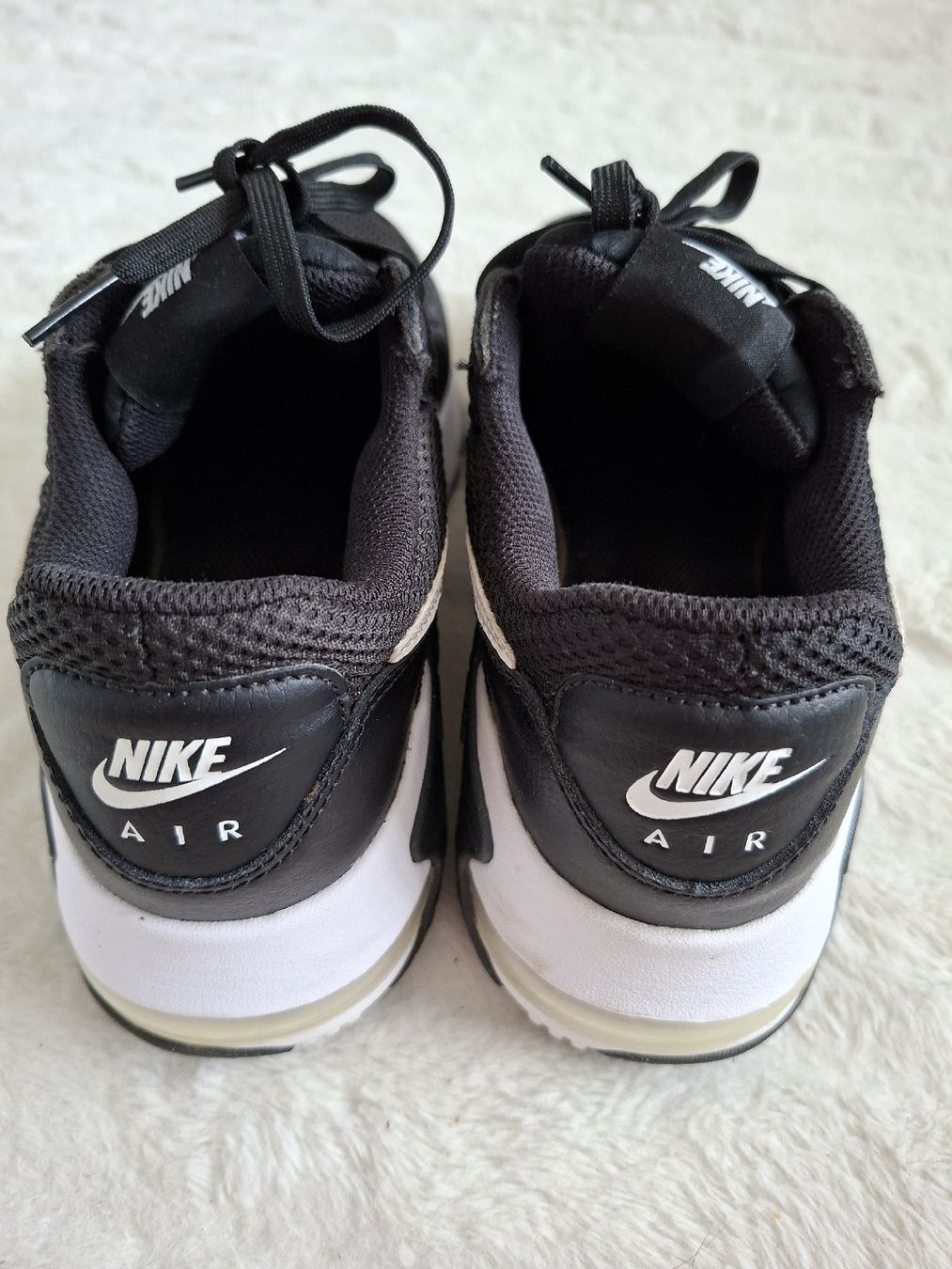 Nike Scarpe da uomo: Baskets Nike Air Max noires, pointure 39, – Usato da Renens VD venduto da ser_j2fn 4
