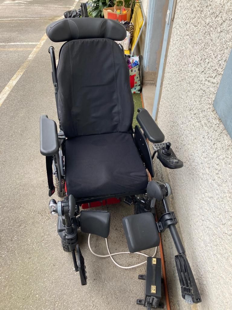 Sedie a rotelle: Elektro Rollstuhl – Usato da Murten venduto da Bizzarrofime 2