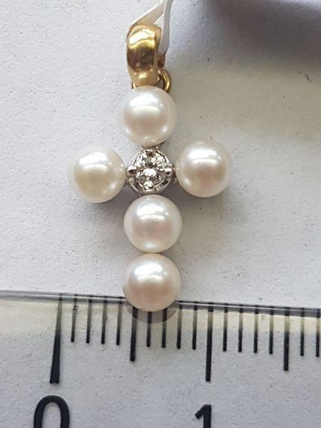 Catenine: 750 Goldkreuz, mit Brillant und Perlen – Nuovo (secondo la descrizione) da Unterägeri venduto da Altgoldschmuck 2