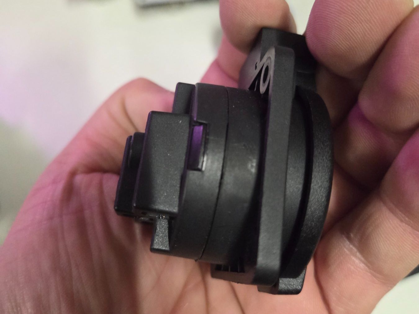 Spine: PCE Schuko Einbau Steckdose mit Klappdeckel IP54 – Nuovo (secondo la descrizione) da Zürich venduto da eymen20 4