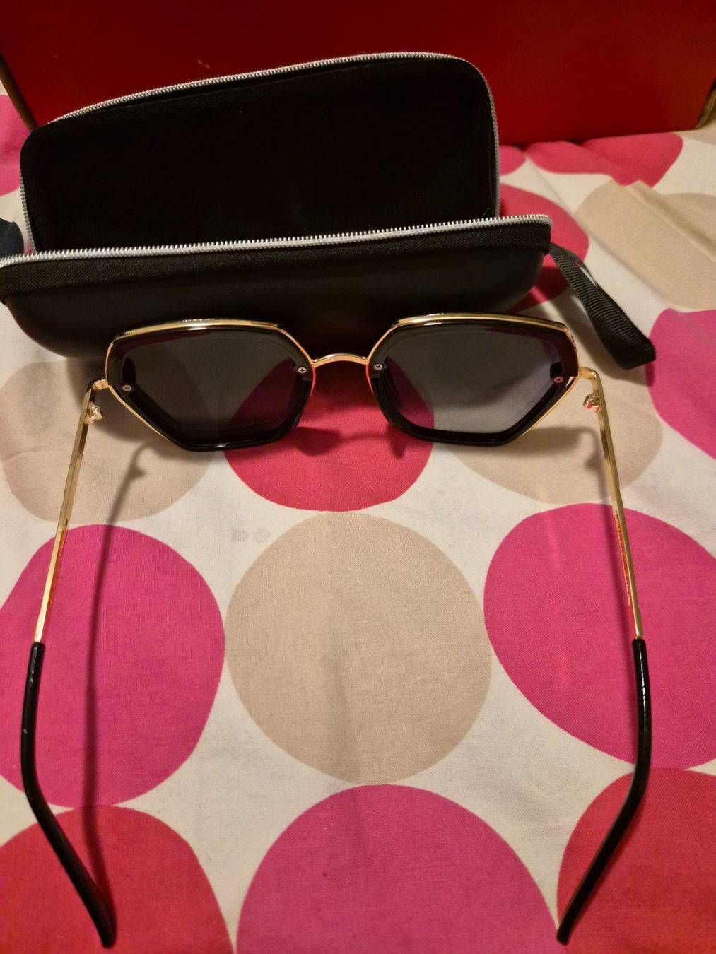 Brillen & Gläser: Sonnenbrille – Neu und originalverpackt aus Dietikon von Eleda 2