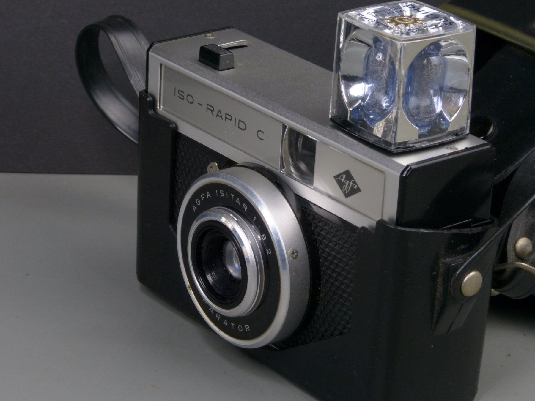 Agfa Fotocamera: Agfa ISO Rapid C Sucherkamera + etwas – Usato da Rheineck venduto da mur.man